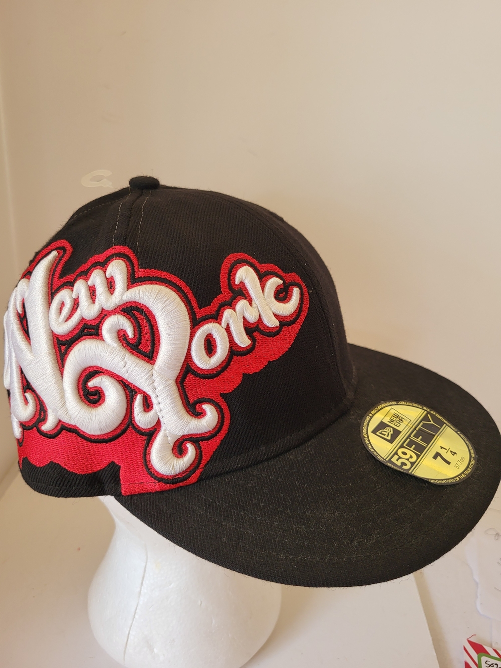 59FIFTY New York Yankees MLB  Embroidered Black Wool  Hat 7.25 NWT